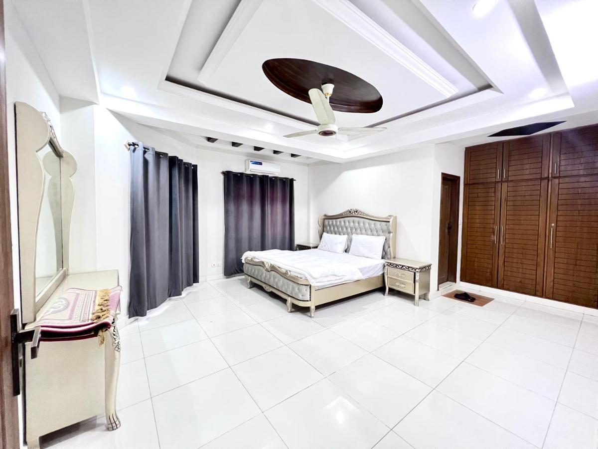 Luxury Executive 2Bedroom Apartment Convenient And Nice Location Исламабад Екстериор снимка