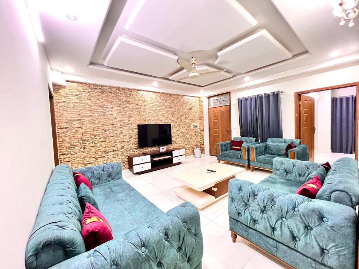 Luxury Executive 2Bedroom Apartment Convenient And Nice Location Исламабад Екстериор снимка